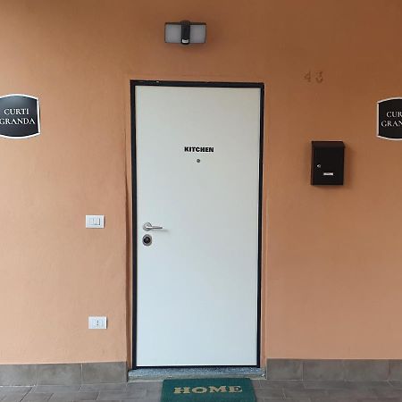 Curti Granda Hotel Rescaldina Exterior photo
